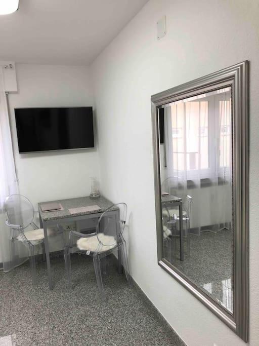 Neues Schoenes Studio, Zentral & Direkt An Der Rems Waiblingen  Esterno foto